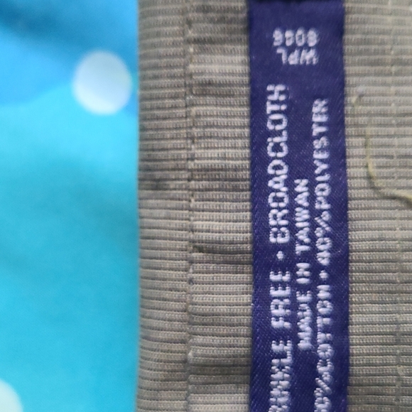 Men's Deess Shirt - Picture 4 of 6